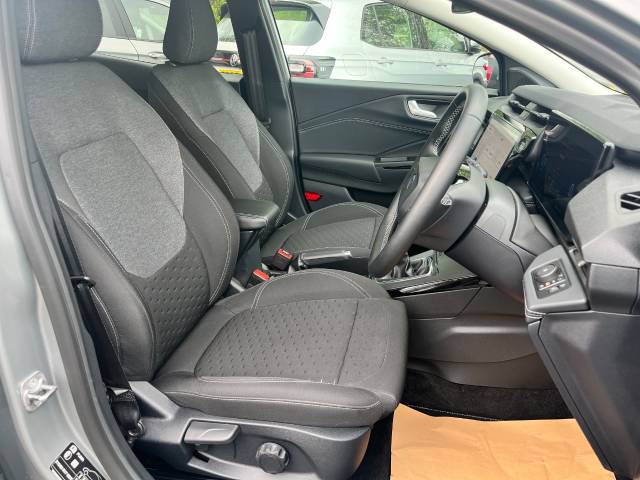 2024 Ford Puma 1.0 EcoBoost Hybrid mHEV Titanium 5dr