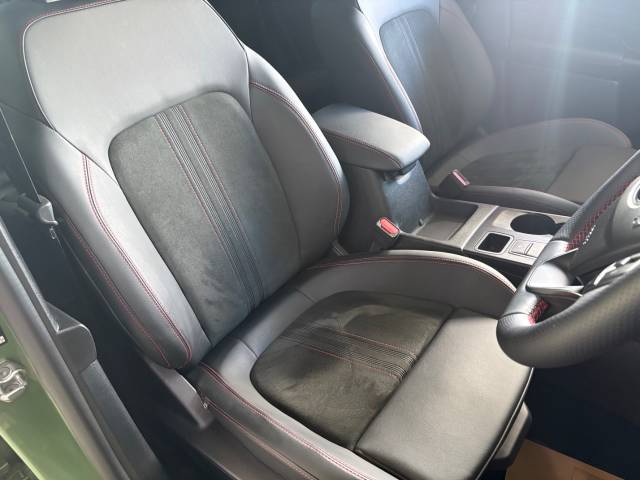2025 Ford Kuga 2.5 PHEV ST-Line X 5dr CVT - FORD DIRECT