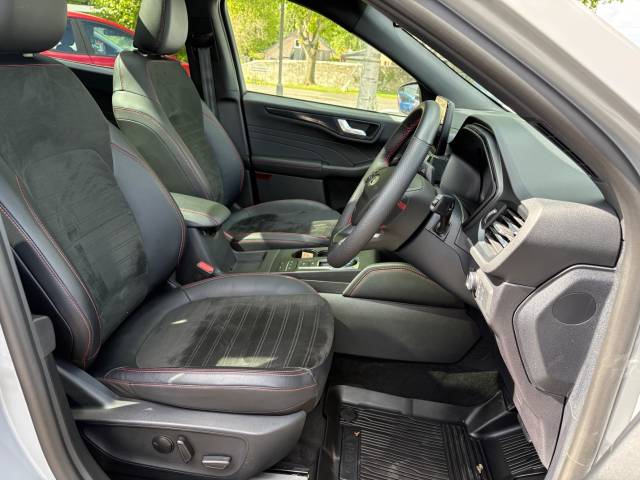 2023 Ford Kuga 2.5 PHEV Graphite Tech Edition 5dr CVT