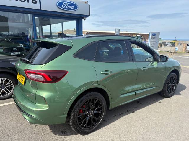 2025 Ford Kuga 2.5 PHEV 243 ST-Line X Black Package