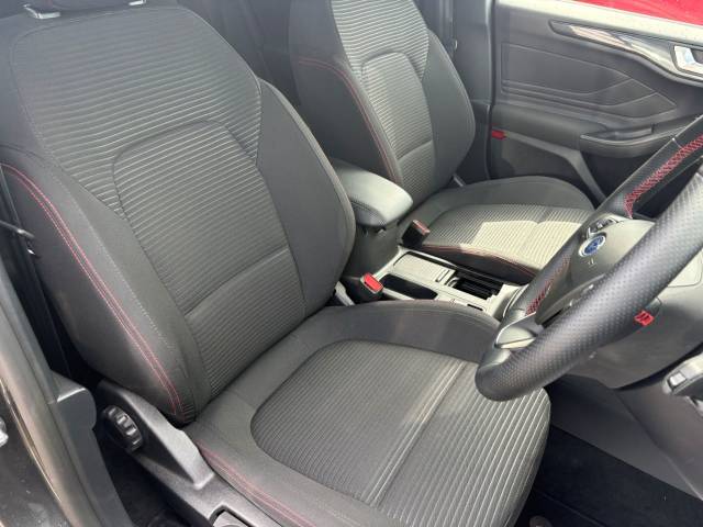 2025 Ford Focus 1.0 125 mHEV ST-Line  - Ford Direct