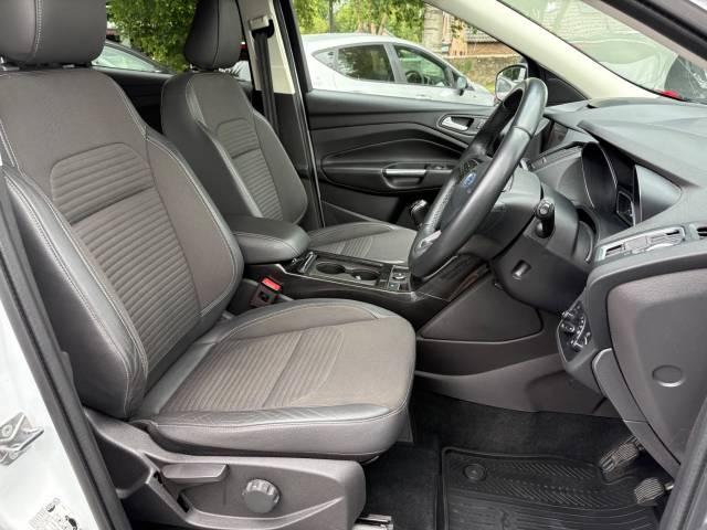2020 Ford Kuga 2.0 TDCi Titanium Edition 5dr 2WD