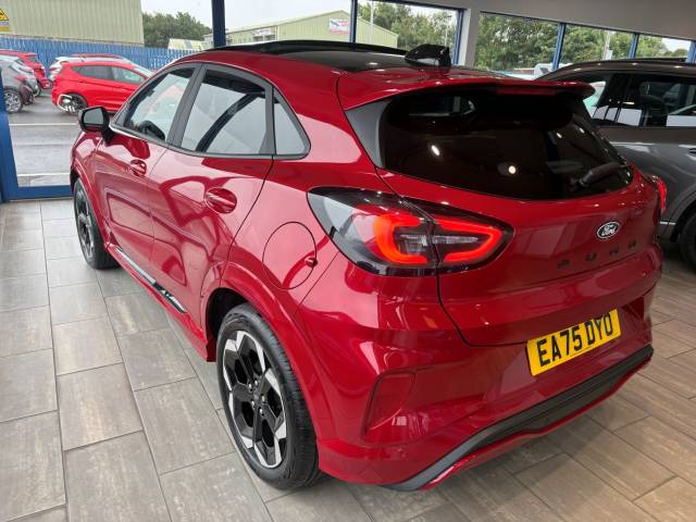 2025 Ford Puma 1.0 125 mHEV ST-Line X - High Spec Ford Direct